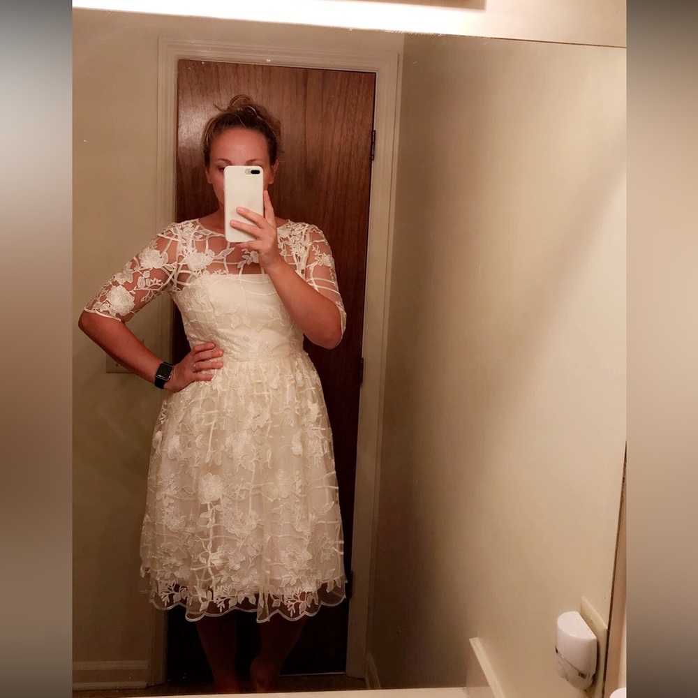 Elegant White Lace Dress